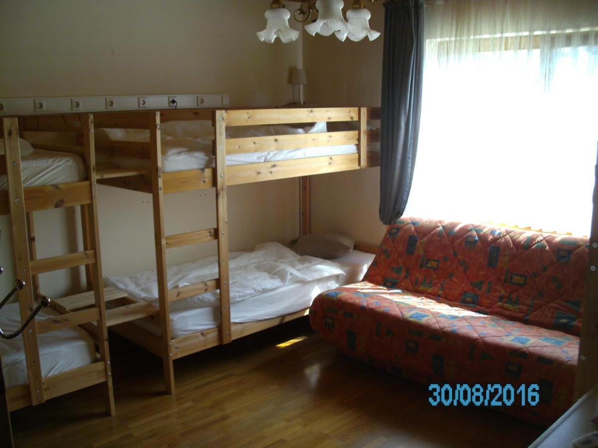 L'Appartement & Dortoir Chez Jean-Luc Baelen エクステリア 写真